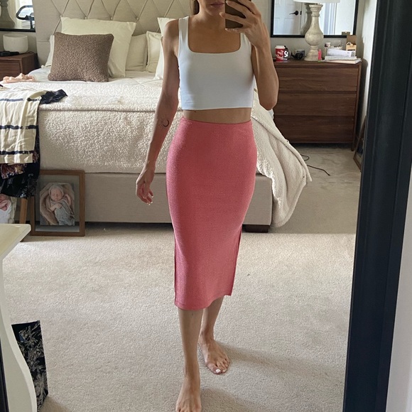 bebe Dresses & Skirts - Bebe Stretchy Midi Skirt